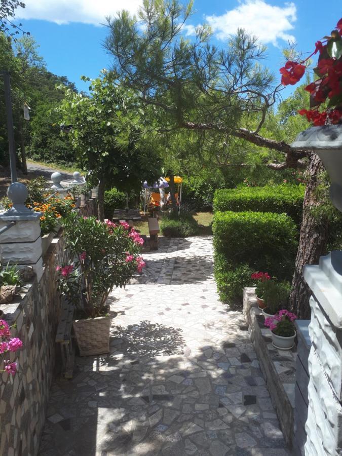 Apartamento 2 L Jablanac Exterior foto