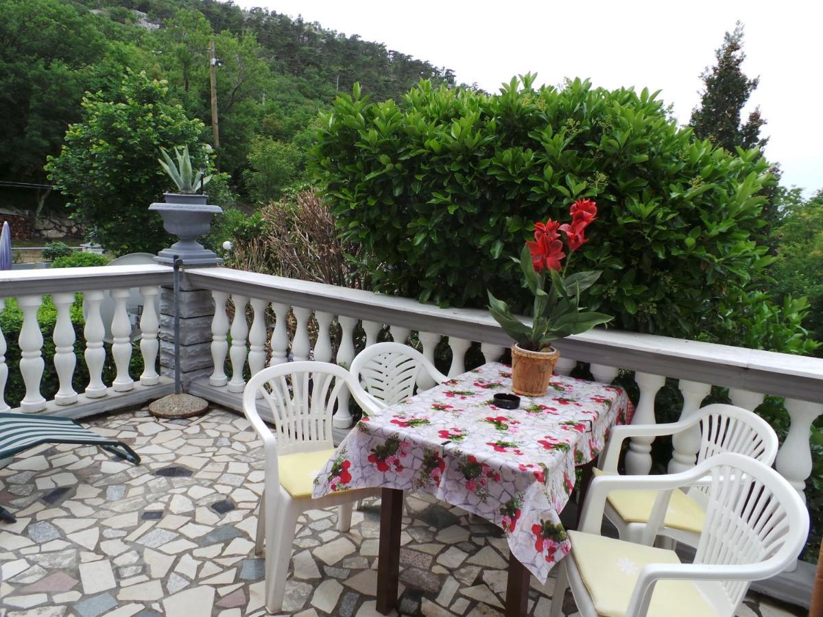 Apartamento 2 L Jablanac Exterior foto